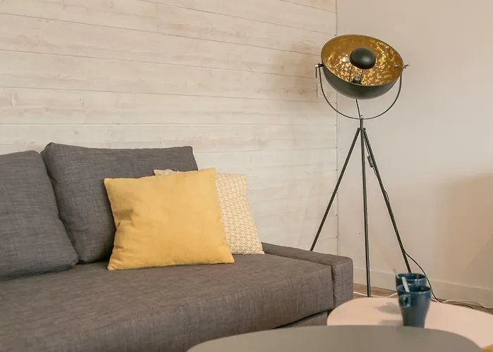 Moderne A Pour 4 Personnes